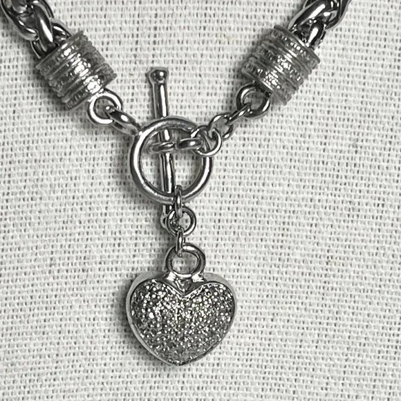 Heart Pendant Toggle Clasp Silver Chain Necklace 18" Kay Jewelers - Picture 4 of 4
